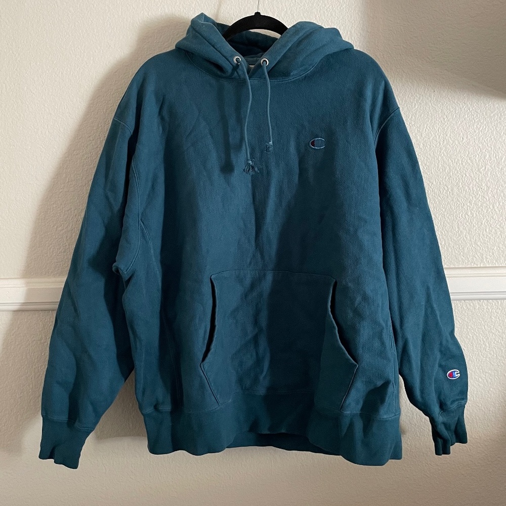 Champion Men’s Pullover Hoodie
